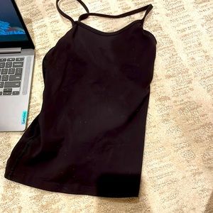 Cute fitting black lulu tank
